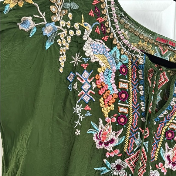 Women’s JOHNNY WAS Sunflower Blouse Size XL - Picture 5 of 15